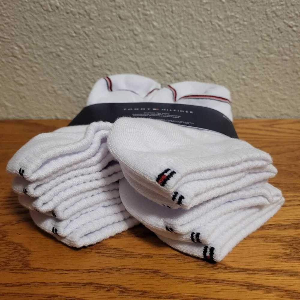 NWT 12 Pairs Tommy Hilfiger White Cushion No Show Socks Men's One Size